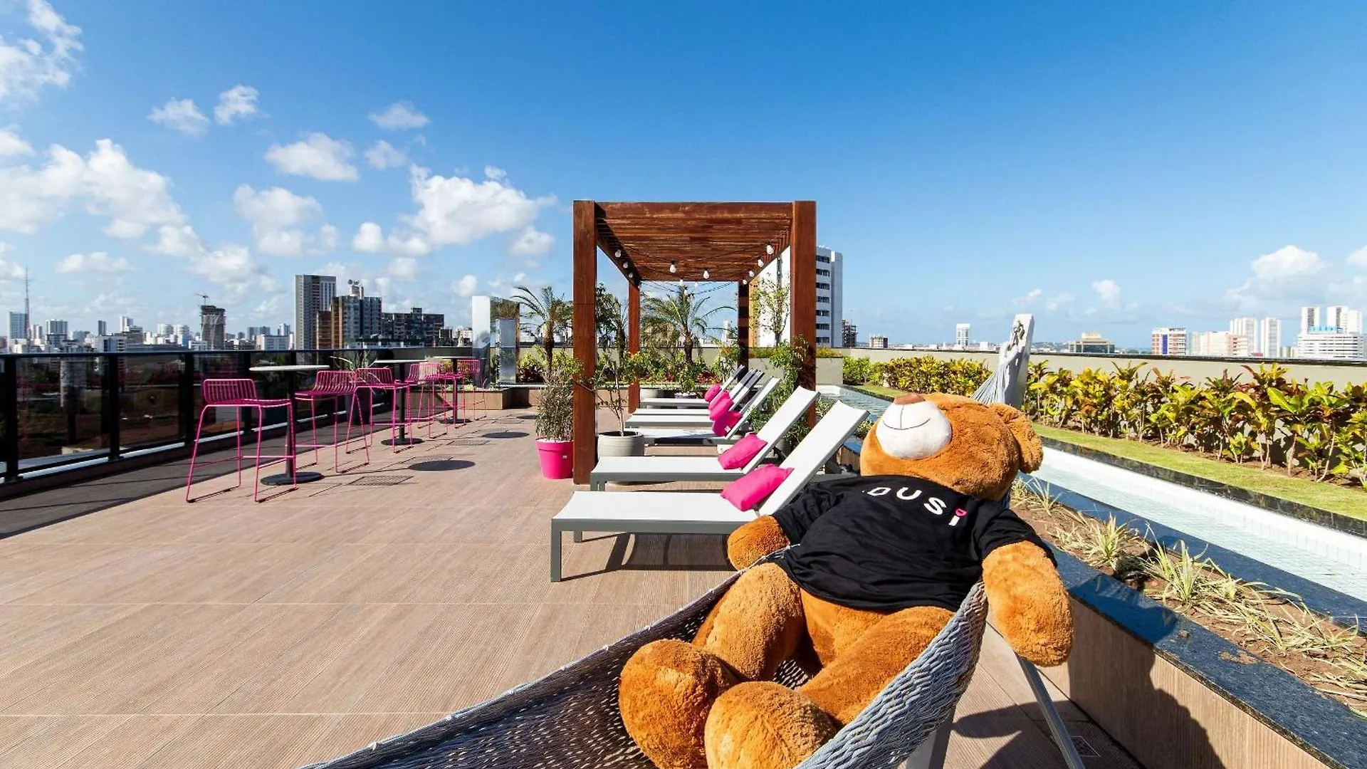 Tolive One #111 - Studio Garden Por Carpediem Recife