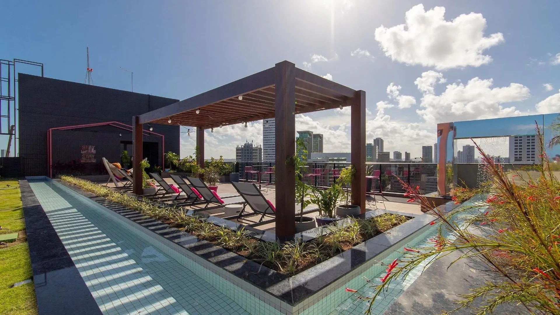 Tolive One #111 - Studio Garden Por Carpediem Recife 0*,  Brazil